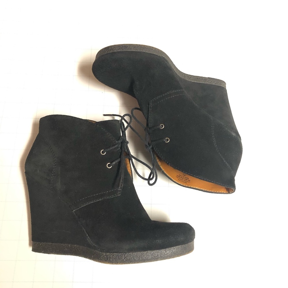 Nine West suede black very comfortable wedge boots with laces - Picture 4 of 17